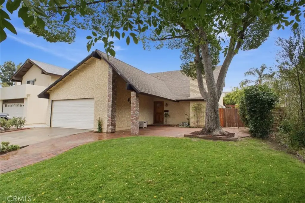 25348 Via Palacio, Valencia, CA 91355 - #1