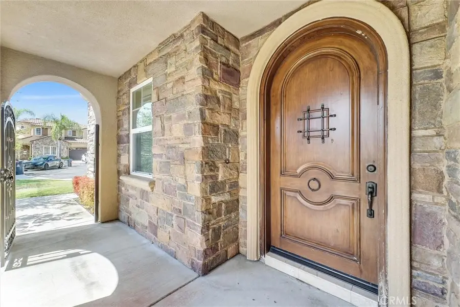 3401 W Lincoln Way, Santa Ana, CA 92703 - #2