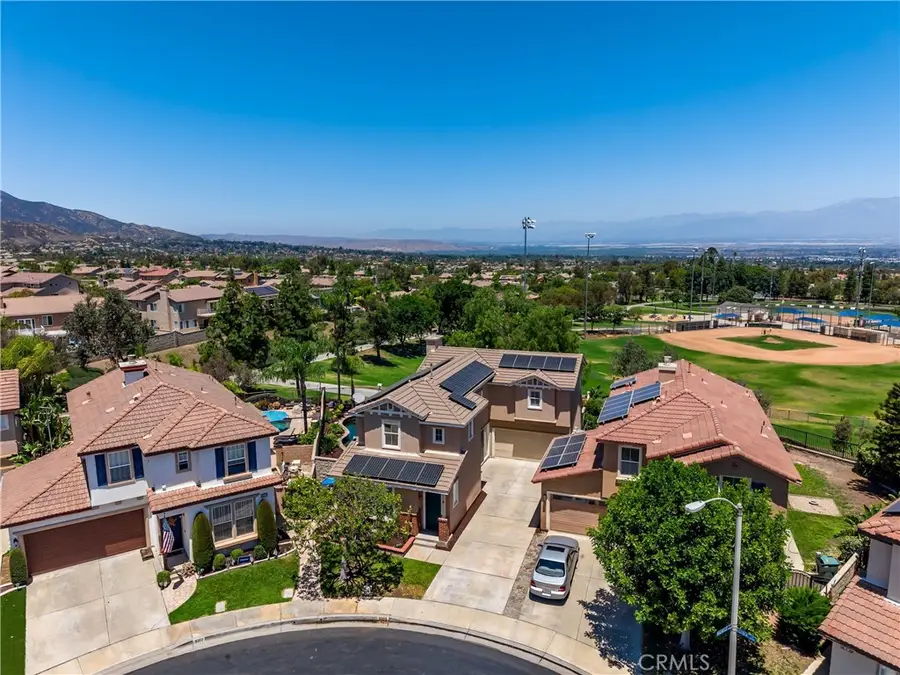 3306 Rochelle, Corona, CA 92882 - #2