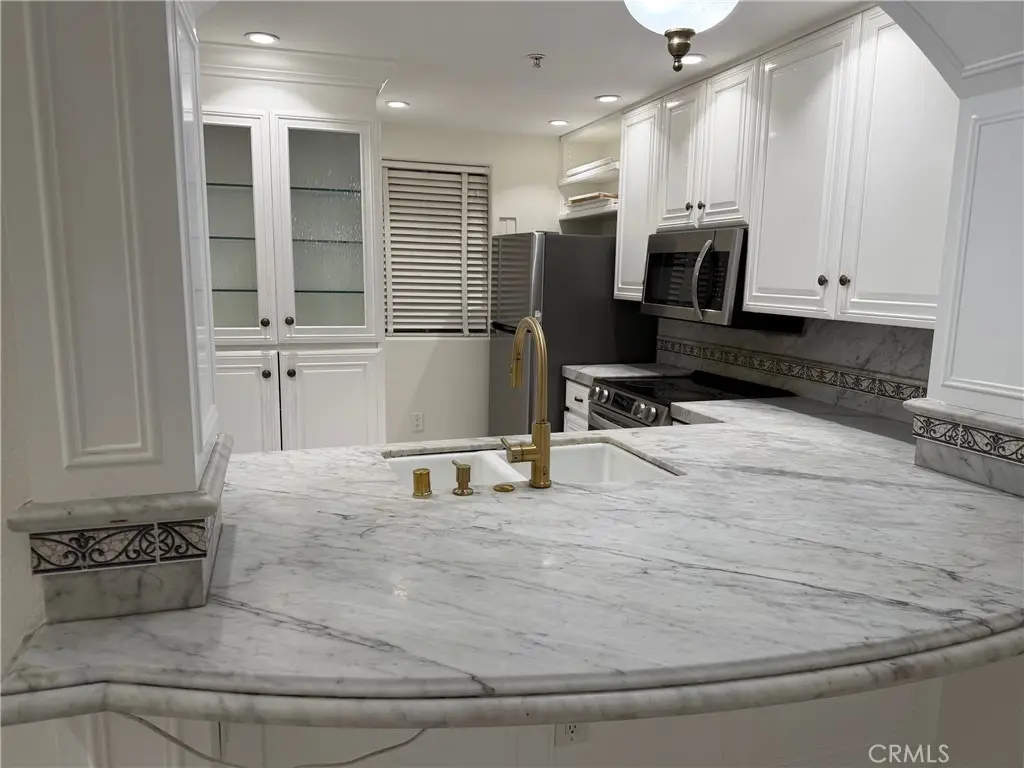 2253 Martin, Irvine, CA 92612 - #1