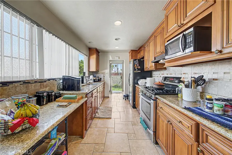 925 W Maplewood, Fullerton, CA 92832 - #3