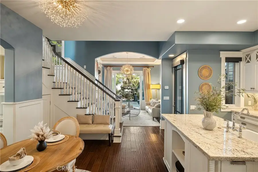 713 Larkspur Avenue, Corona Del Mar, CA 92625 - #3