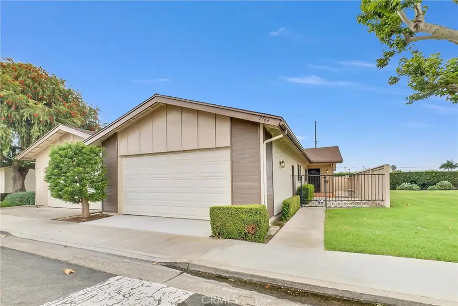 9766 Verde Mar Drive, Huntington Beach, CA 92646 - #2