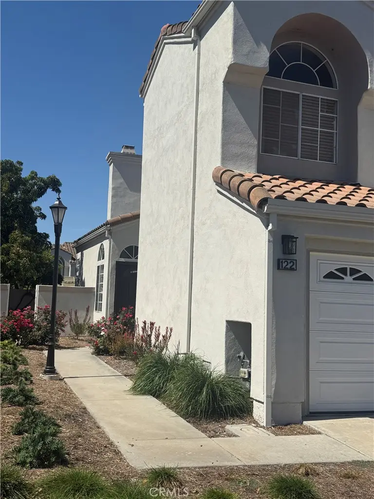 122 Almador, Irvine, CA 92614 - #1