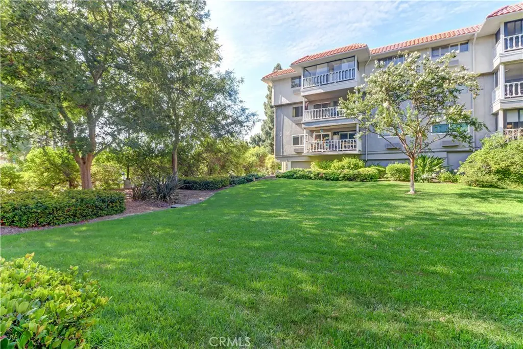 2404 Via Mariposa W #3D, Laguna Woods, CA 92637 - #1