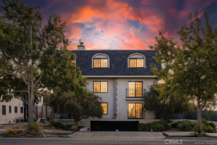 1020 Ocean Park #3, Santa Monica, CA 90405 - #2