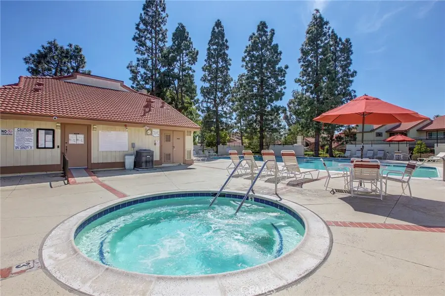 8402 Sunbeam Cir, Huntington Beach, CA 92646 - #2