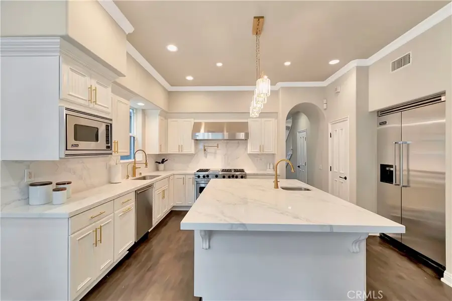 614 16th Street, Huntington Beach, CA 92648 - #2