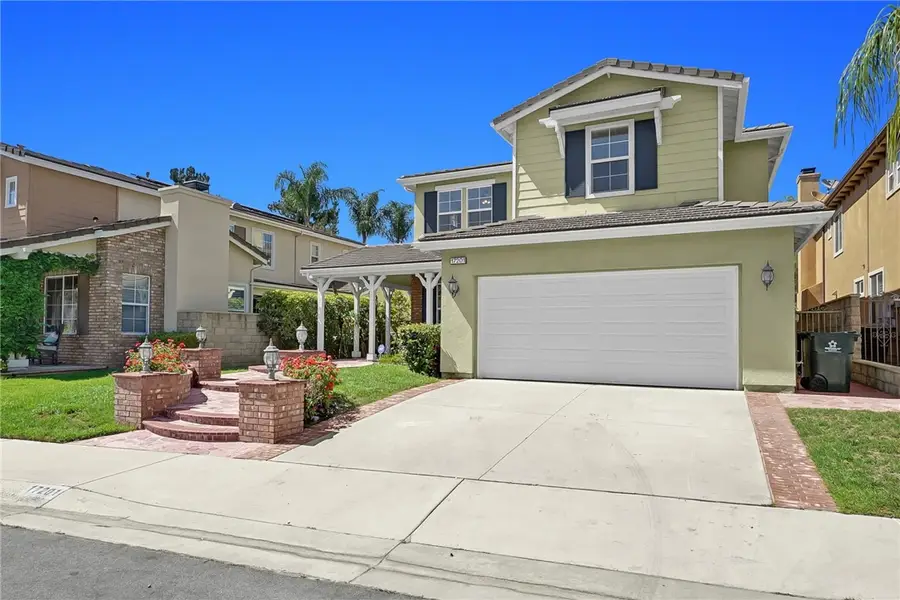 17201 Fremont, Yorba Linda, CA 92886 - #3