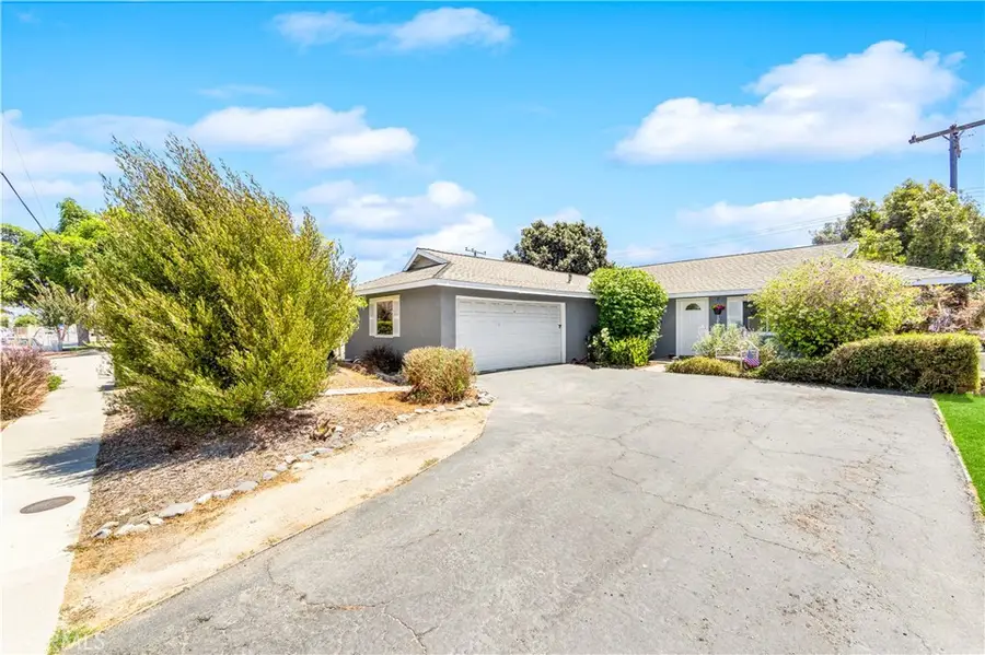 5652 Harold Pl, Huntington Beach, CA 92647 - #2