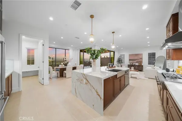 149 Summerland, Irvine, CA 92602