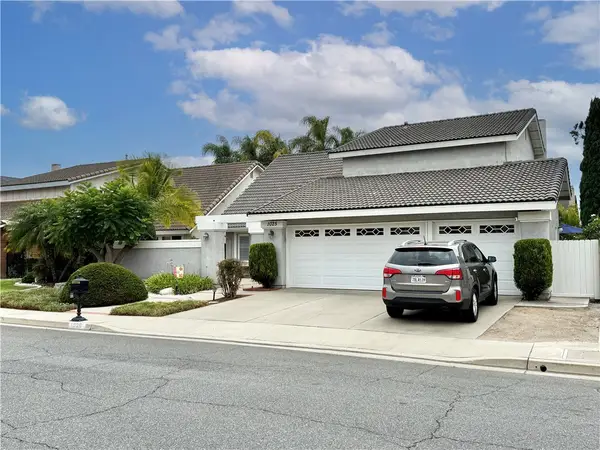 1025 Cannonade, Costa Mesa, CA 92626