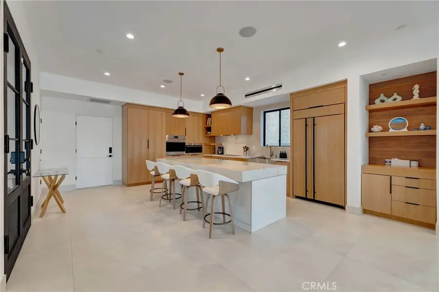 203 Indianapolis Avenue, Huntington Beach, CA 92648 - #3