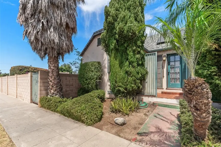 726 S Oak, Santa Ana, CA 92701 - #2