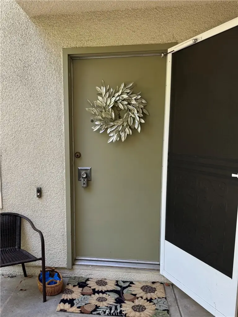 18 Via Castilla #C, Laguna Woods, CA 92637 - #2