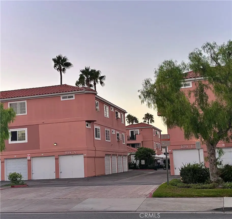 409 Utica #A11, Huntington Beach, CA 92648 - #1