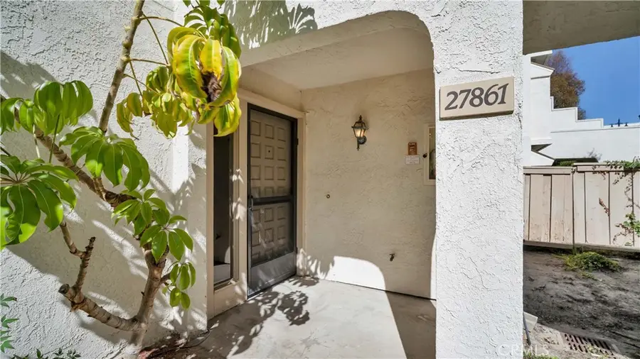 27861 Esporlas, Mission Viejo, CA 92692 - #3