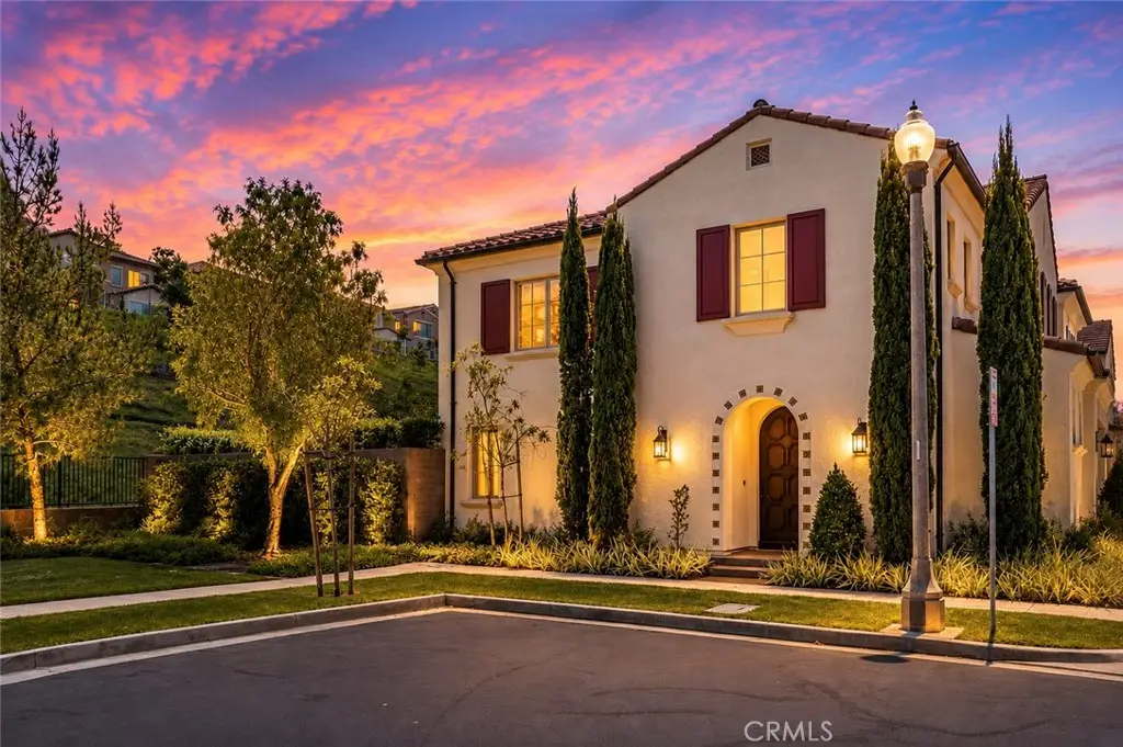 100 Della, Irvine, CA 92602 - #1