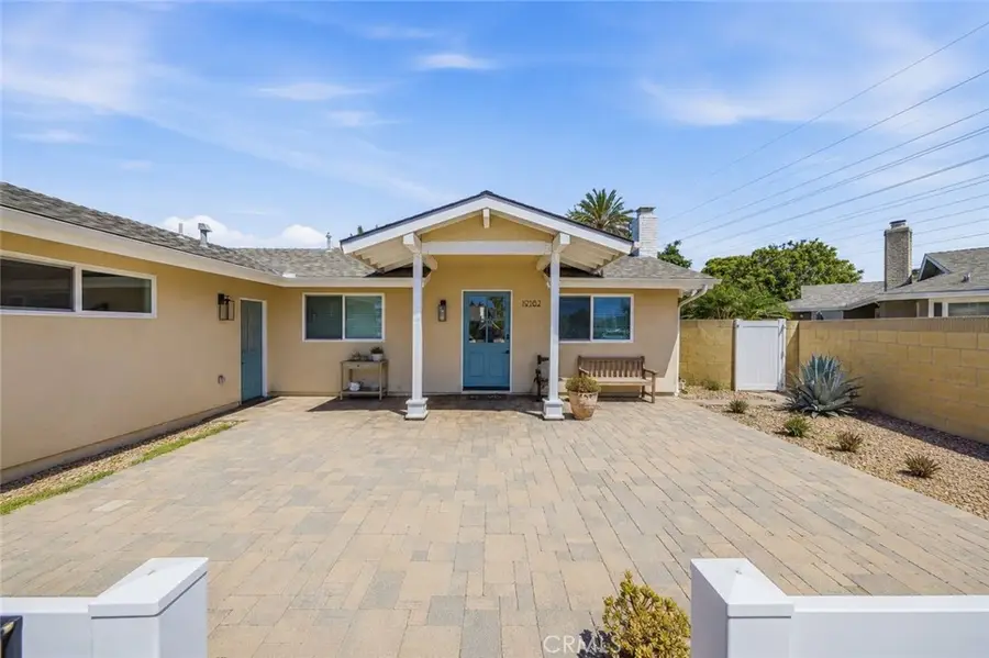 19182 Lindsay Lane, Huntington Beach, CA 92646 - #2