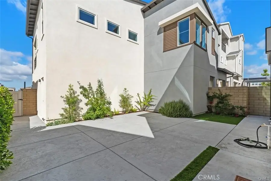 412 Flycatcher, Irvine, CA 92618 - #3