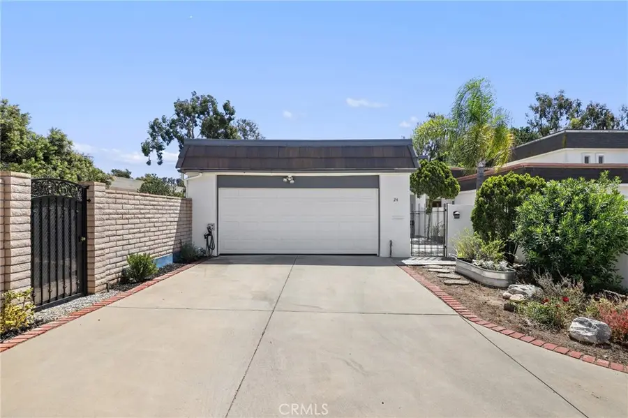 24 Rockrose Way, Irvine, CA 92612 - #2