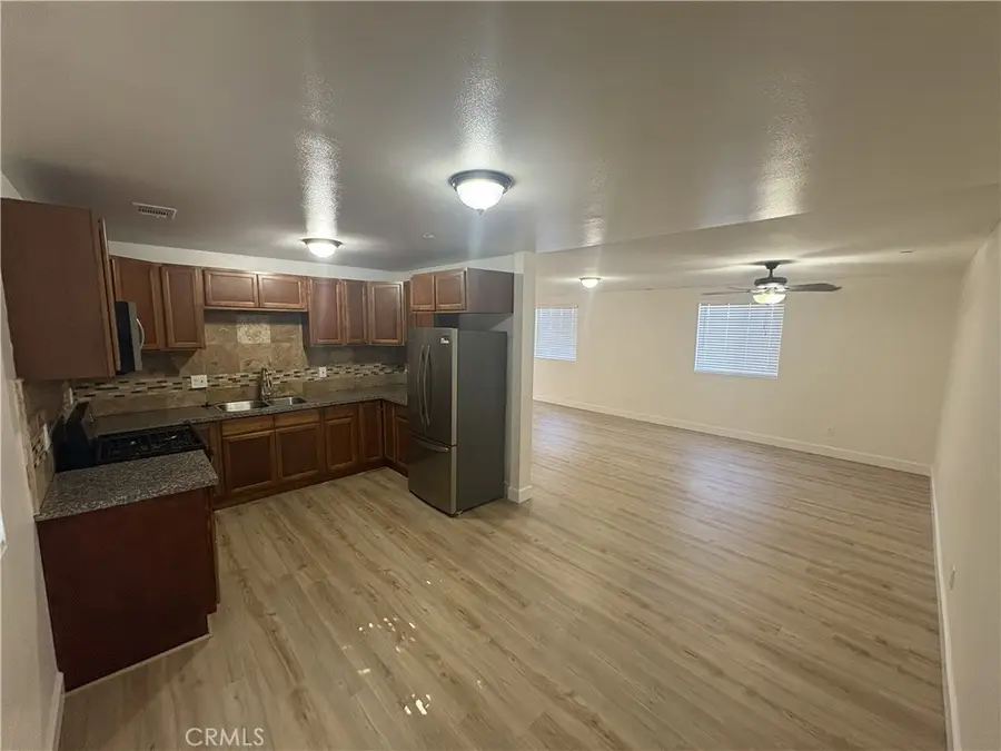 146 W 93rd, Los Angeles, CA 90003 - #3