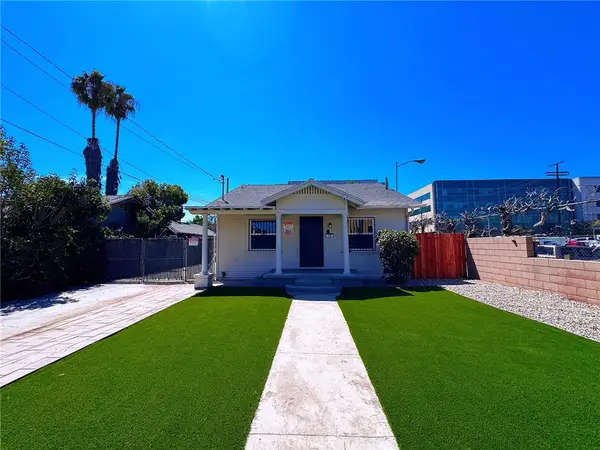938 W 82nd Street, Los Angeles, CA 90044