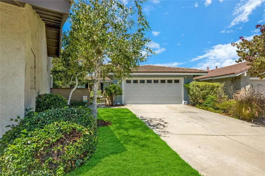 15 Whistling Swan, Irvine, CA 92604 - #2