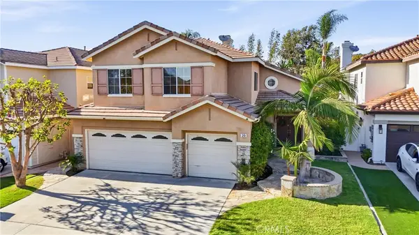 29 Marseille, Lake Forest, CA 92610