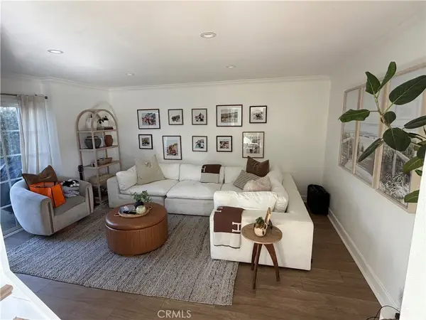 368 Genoa, Costa Mesa, CA 92627