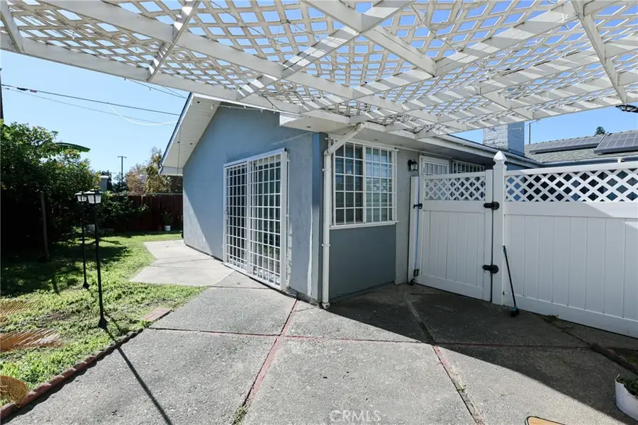 2186 W Huntington, Anaheim, CA 92801 - #3