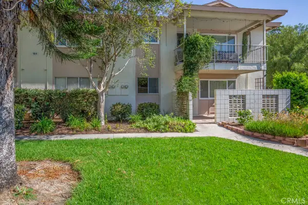 184 Avenida Majorca #C, Laguna Woods, CA 92637