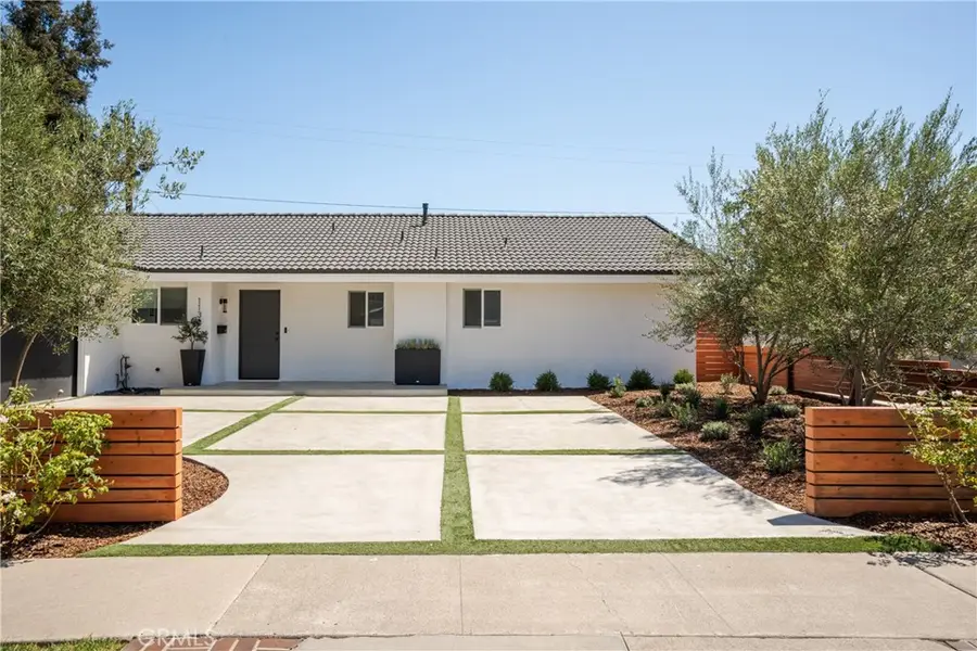 1133 El Camino, Costa Mesa, CA 92626 - #3