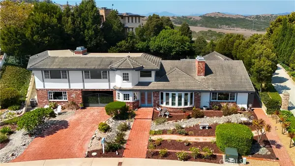 880 Avenida Acapulco, San Clemente, CA 92672