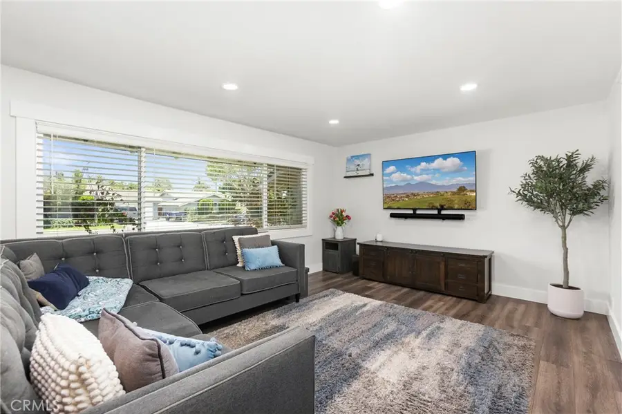 3238 W Ravenswood, Anaheim, CA 92804 - #2