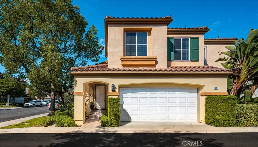 37 Del Cambrea, Irvine, CA 92606 - #2