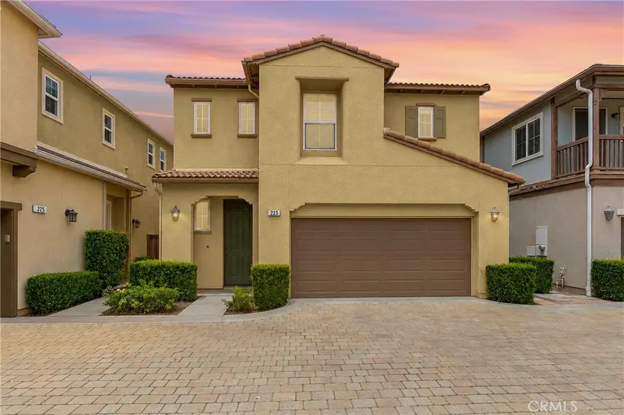 223 Sparkleberry Avenue, Orange, CA 92865 - #3