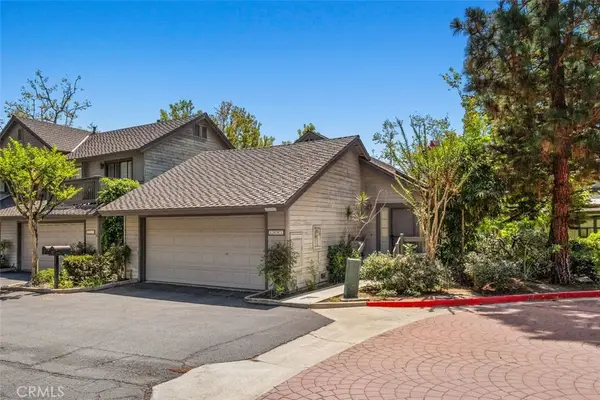 1091 Stone Brook Lane, Costa Mesa, CA 92627