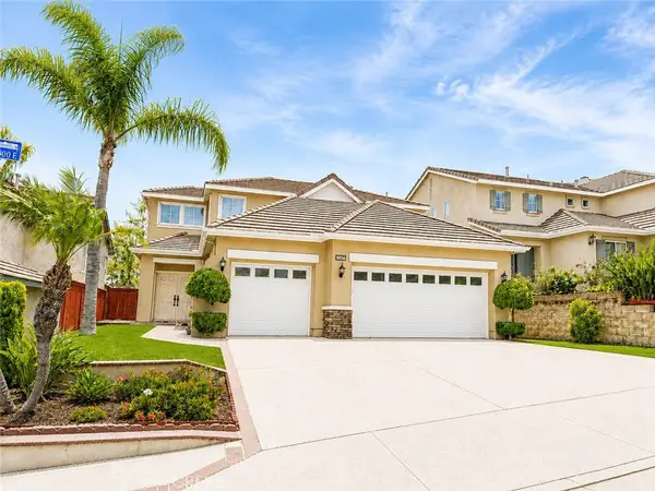 8856 E Crestview Lane, Anaheim, CA 92808