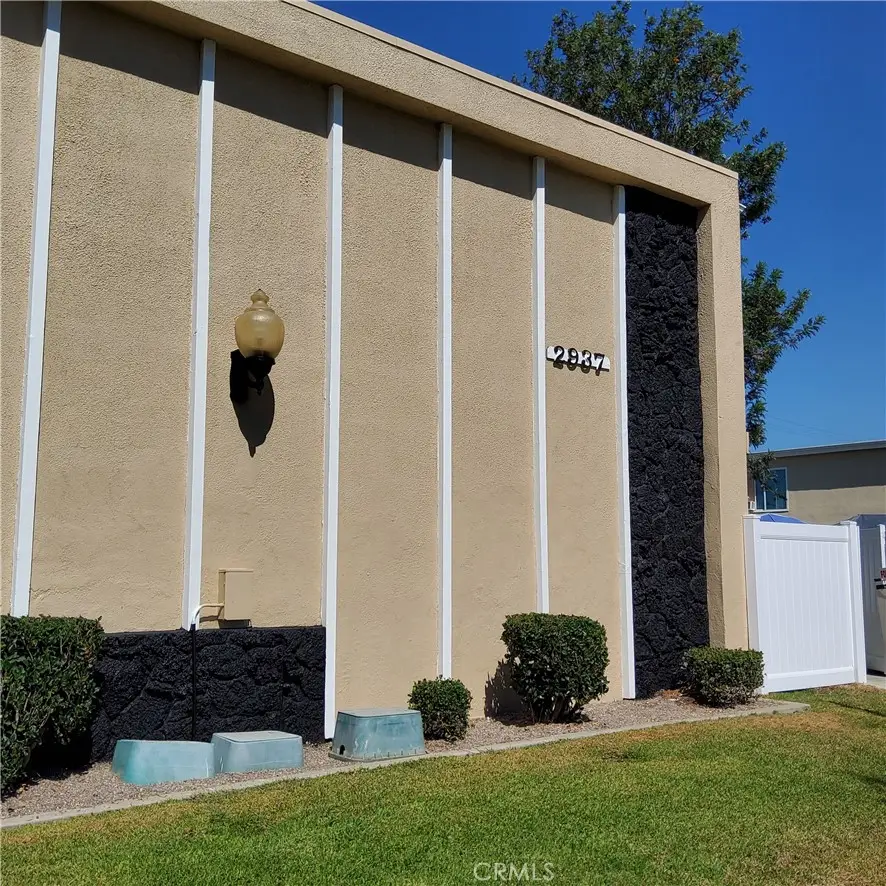 2937 Mendoza, Costa Mesa, CA 92626 - #3
