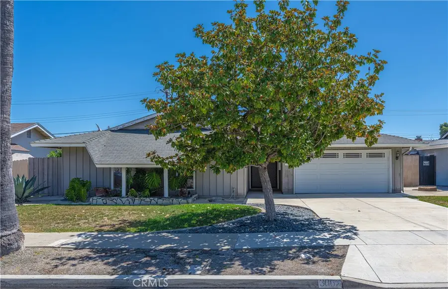 3062 Johnson Avenue, Costa Mesa, CA 92626 - #2