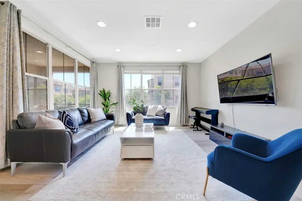 92 Capricorn, Irvine, CA 92618 - #1