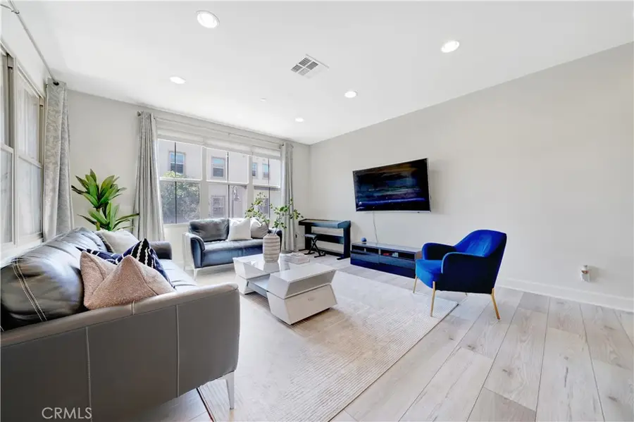 92 Capricorn, Irvine, CA 92618 - #2