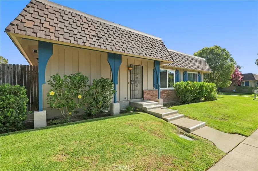 4361 Larwin Avenue, Cypress, CA 90630 - #2