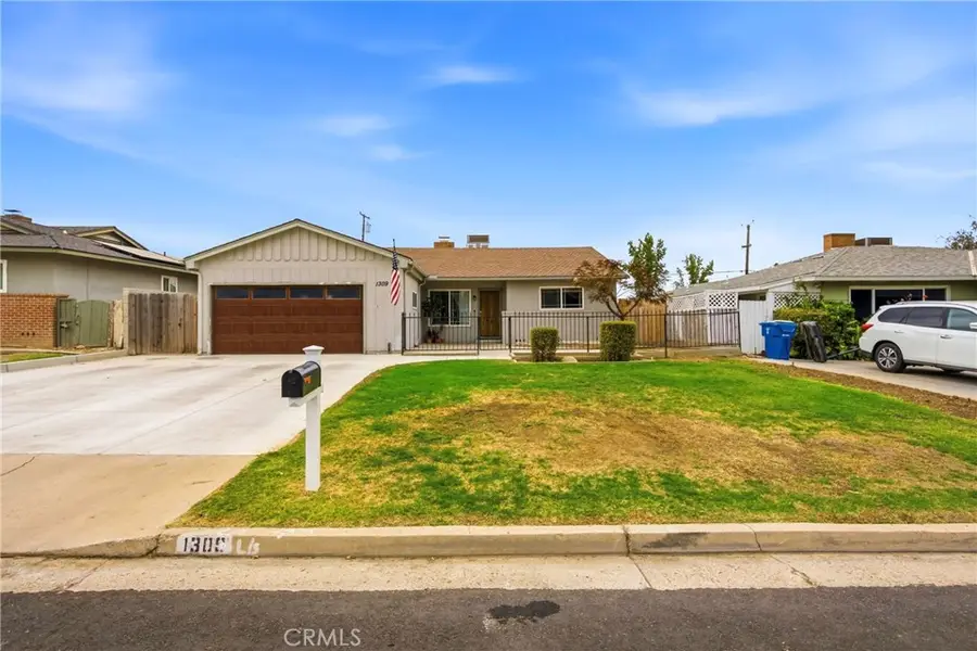 1309 Shattuck Avenue, Bakersfield, CA 93305 - #2
