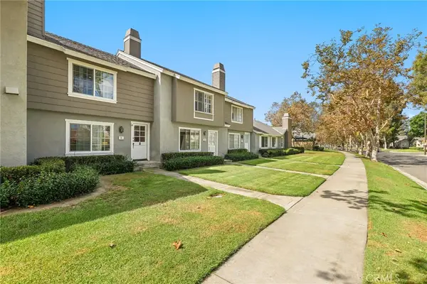 31 Greenbough #132, Irvine, CA 92614