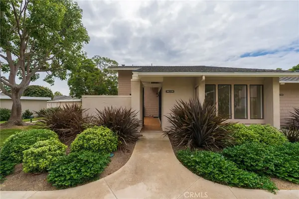 8885 Modoc Circle #1206A, Huntington Beach, CA 92646