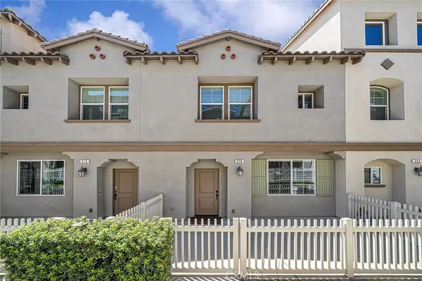 318 N Calvados, Azusa, CA 91702