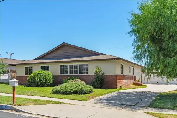 22263 De Berry, Grand Terrace, CA 92313