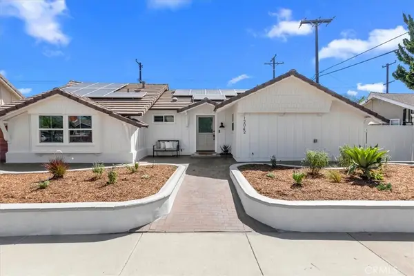 12042 Davenport, Los Alamitos, CA 90720